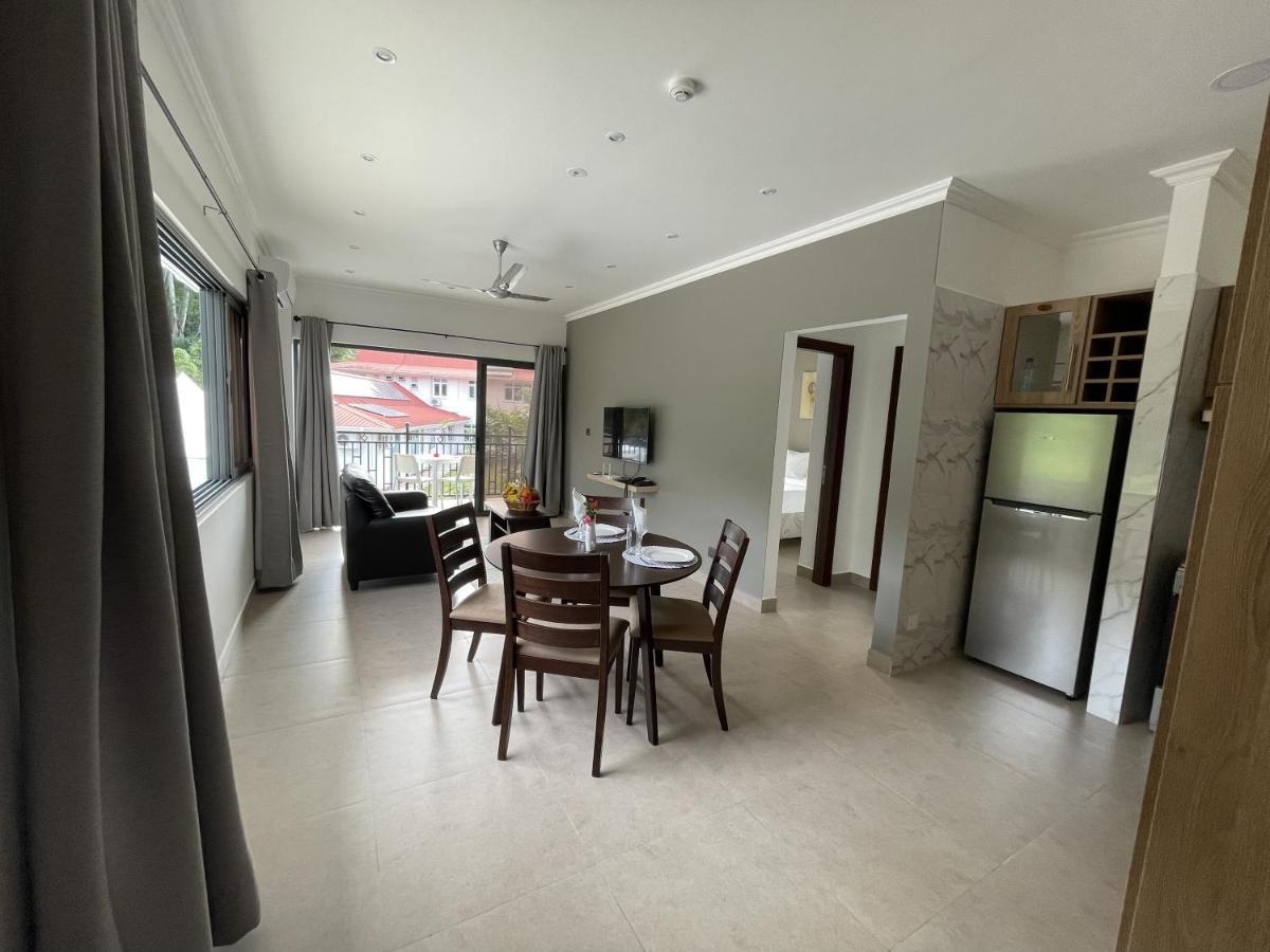 B Holiday Apartments Бо-Валлон Экстерьер фото