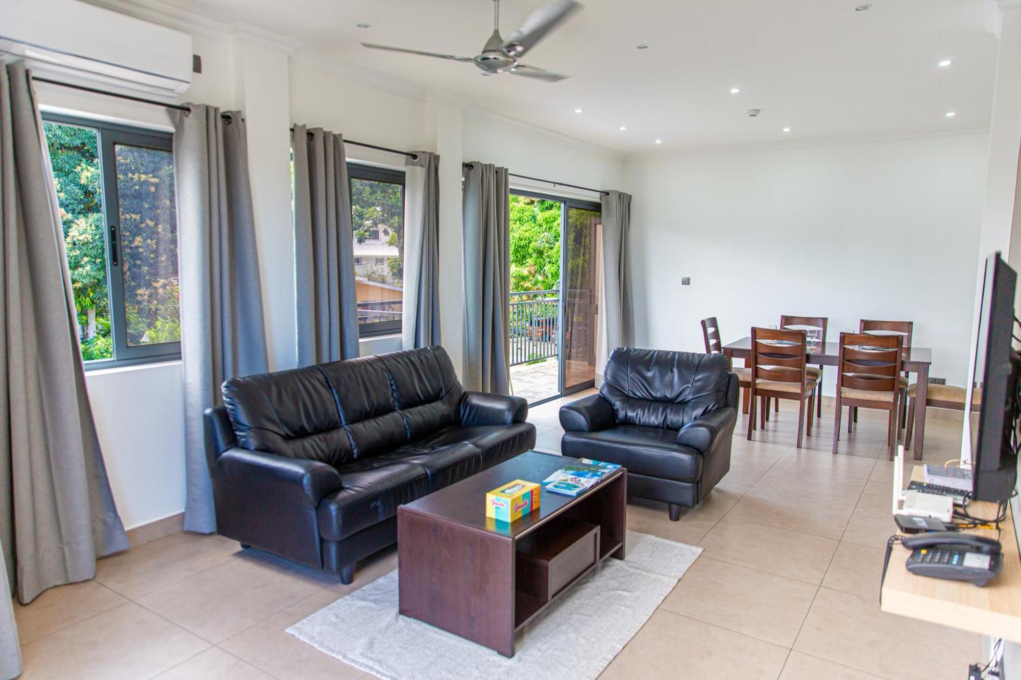 B Holiday Apartments Бо-Валлон Экстерьер фото